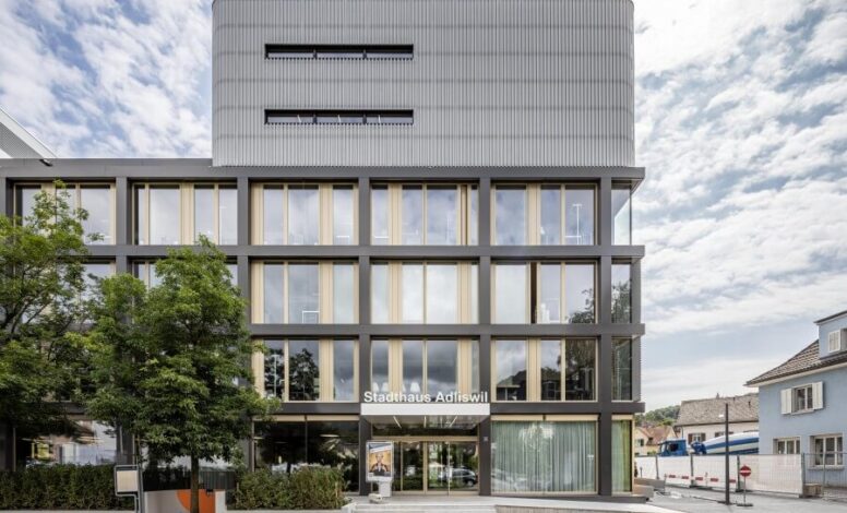 Neubau: Stadthaus Adliswil