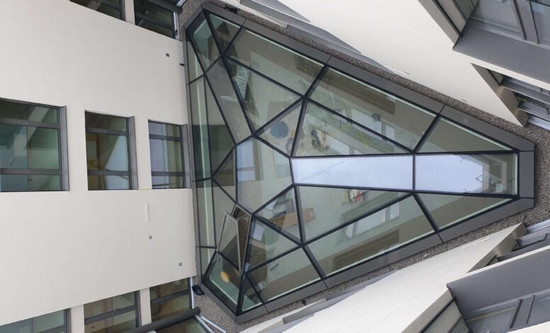 Polygonales Glasdach Alterswohnzentrum Ruswil, Ruswil